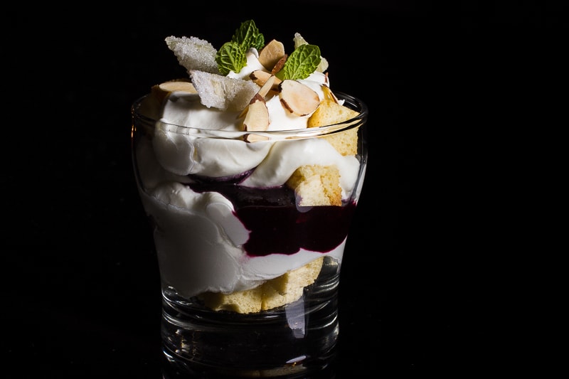 Syllabub with angelica, chokeberry jam and brioche_-3