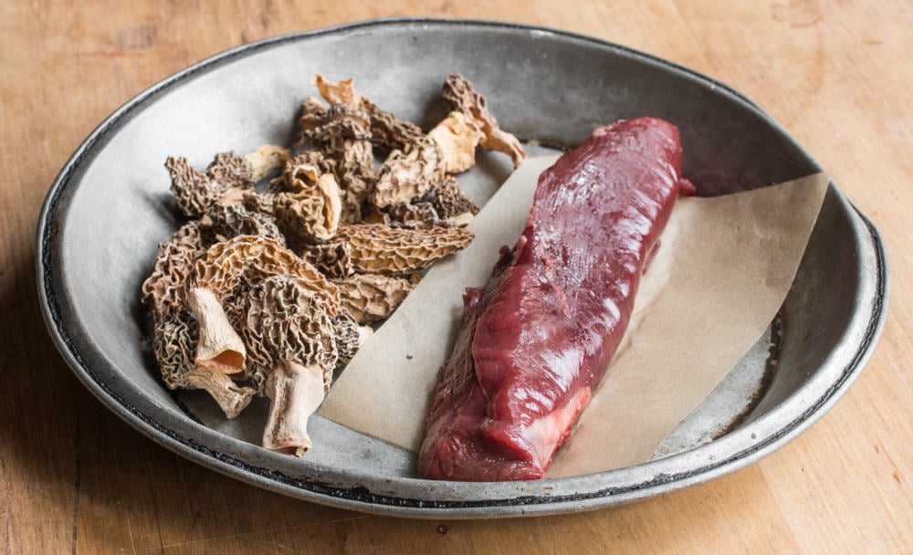 Venison tenderloins crusted with dried morel mushrooms recipe