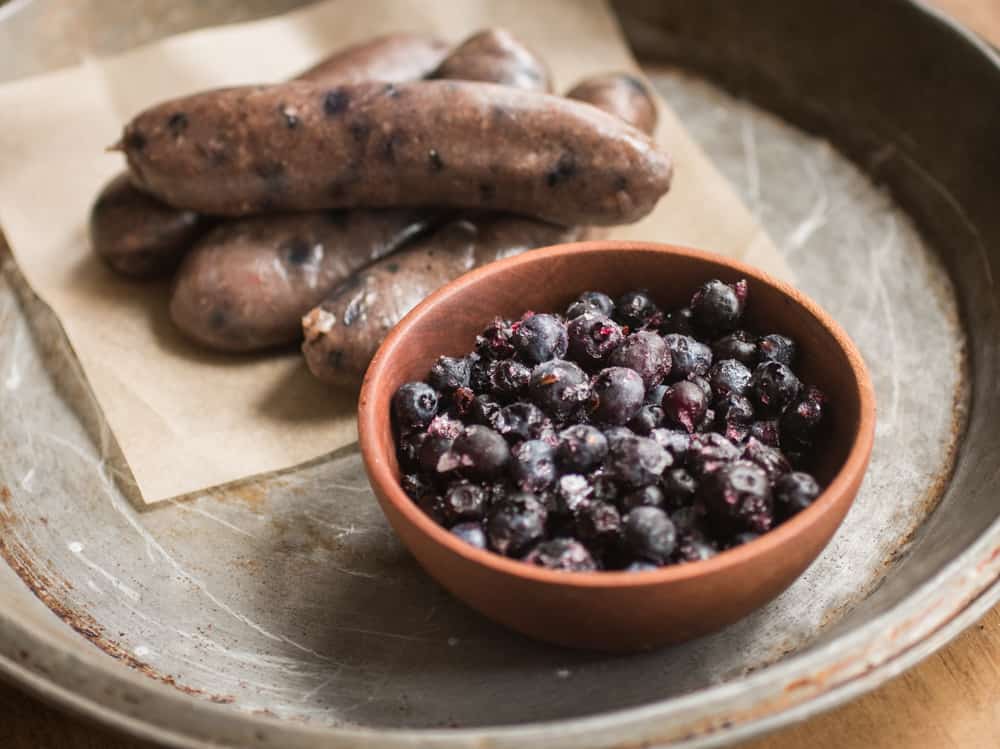 Venison breakfast sausage with wild blueberries 