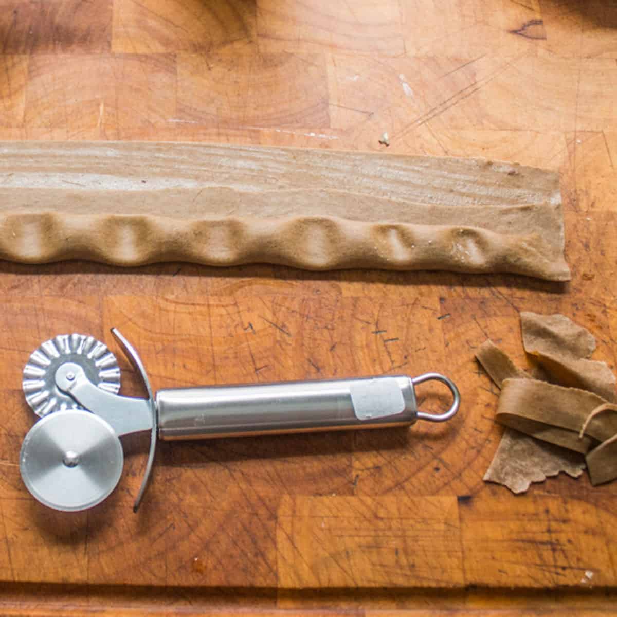 cutting pasta with a fluted pastry cutter