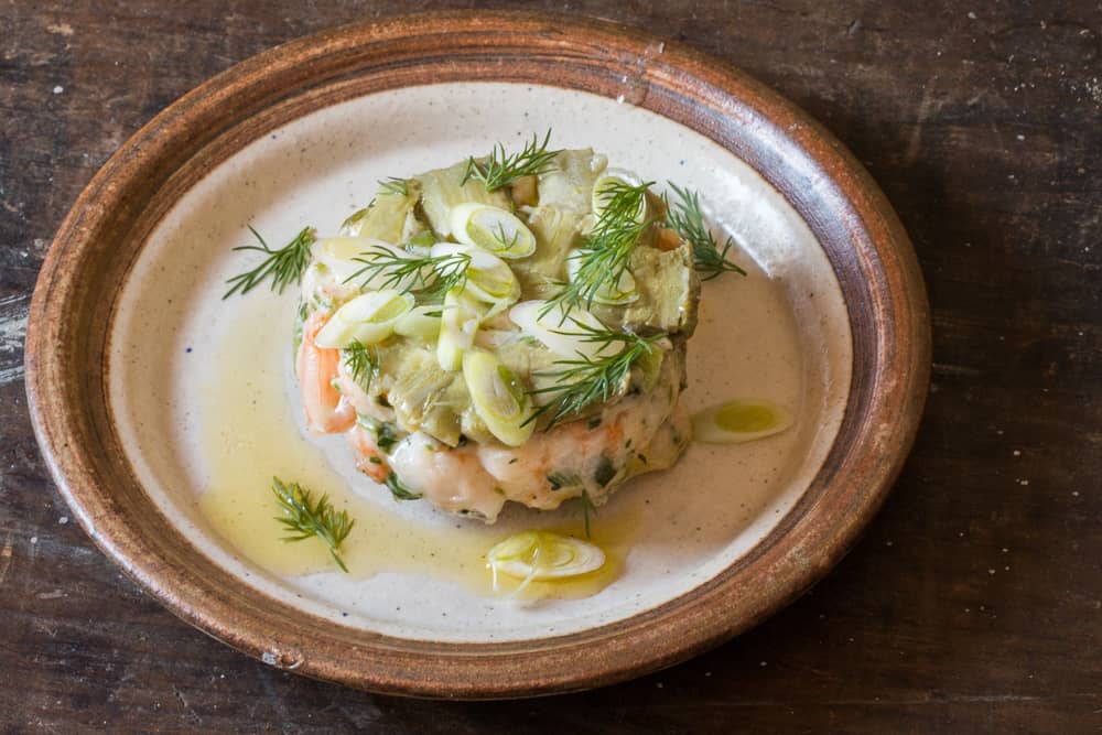 Shrimp mousseline cakes with fermented Japanese knotweed