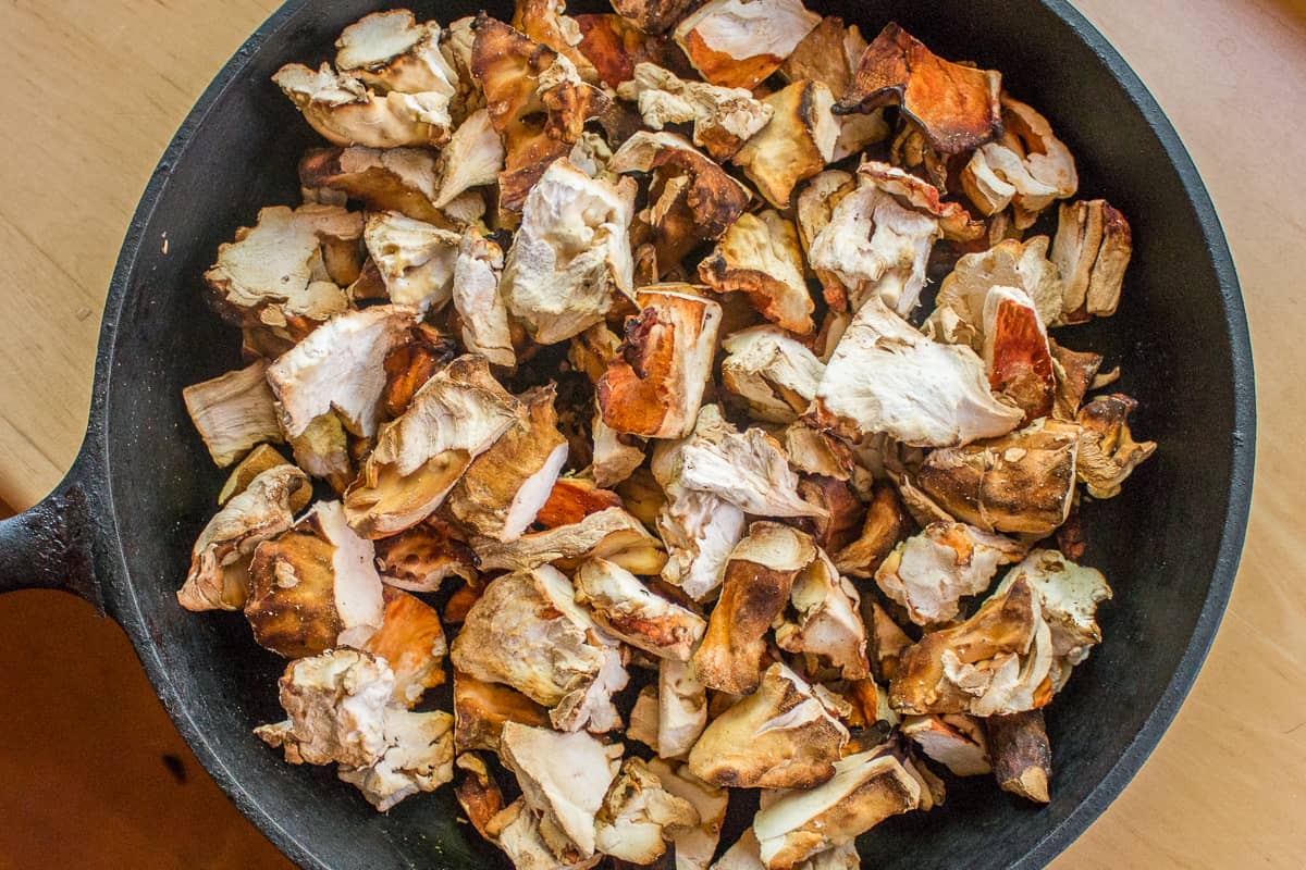 Roasted chicken of the woods