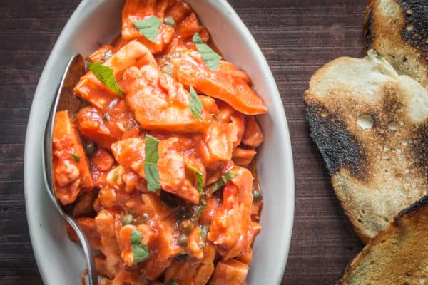 Sicilian Chicken of the Woods with tomato, monarda leaves and garlic bread 