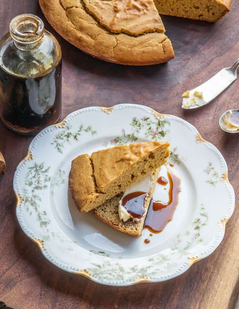 Pollen Bread with pine cone syrup