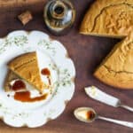 Pollen Bread with pine cone syrup