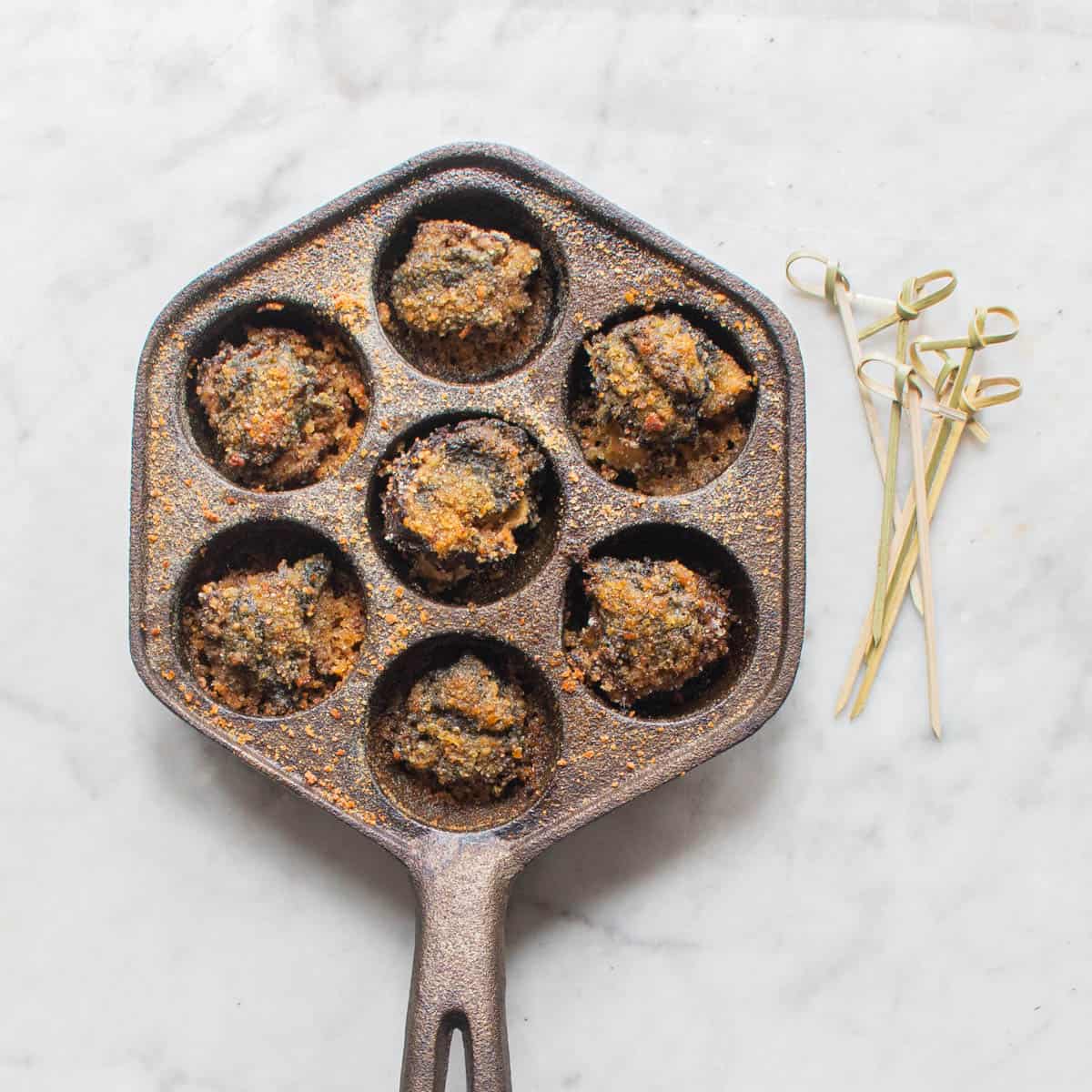 Baked morels with garlic herb butter and breadcrumbs recipe