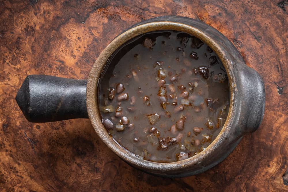 Tepary Beans de la Olla with Sweetfern (1)
