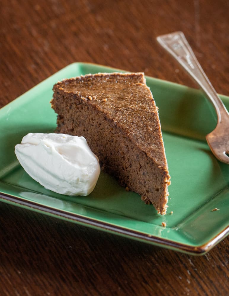 Maple-Acorn Cake