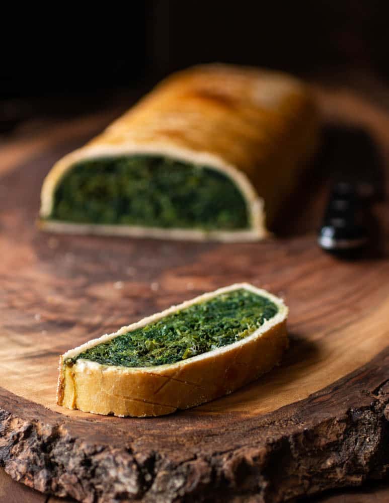 Erbazzone, Italian Foraged Greens Pie 