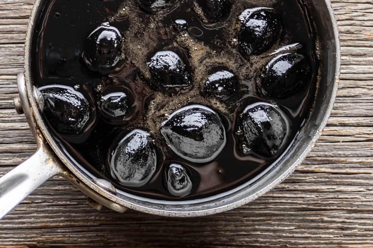 preserving green walnuts in syrup 