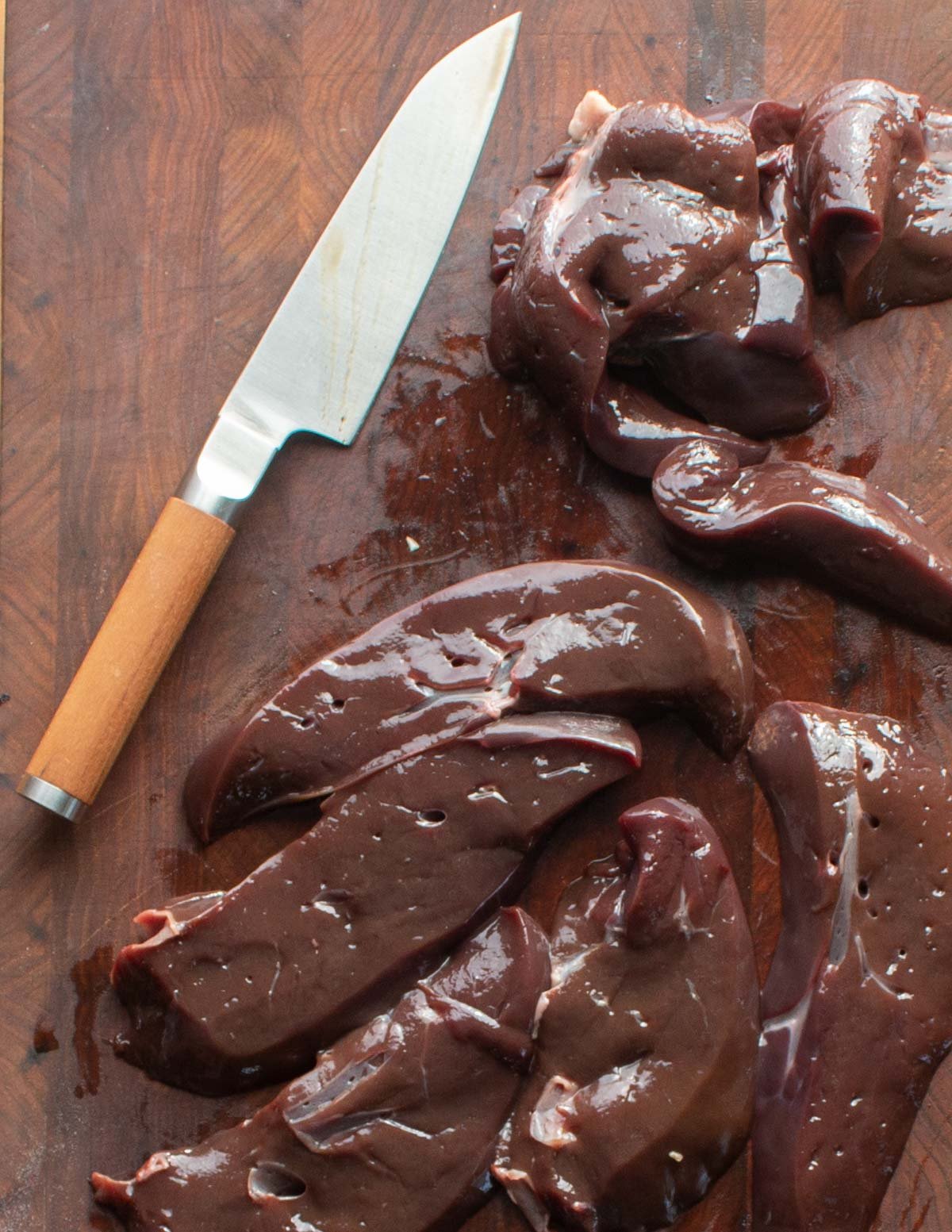 Slicing veal liver