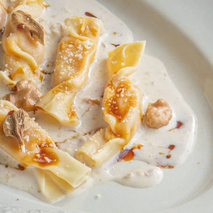 Caramelle: Candy-Shaped Pasta With Squash Filling (Recipe)