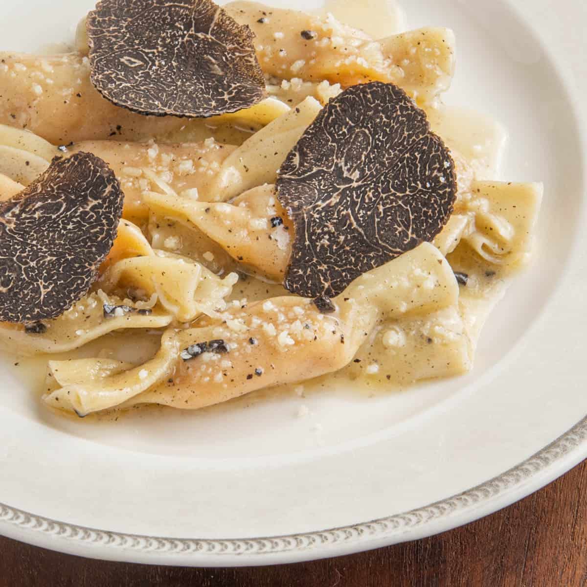 Caramelle pasta with truffled butter